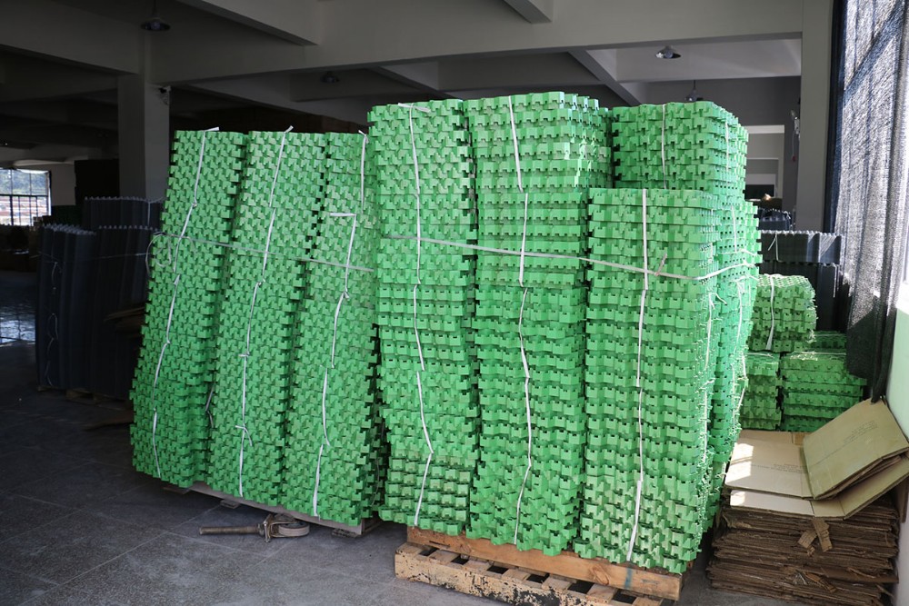 For parking floor HDPE plastic porous grass pavers / paving grass lawn grids