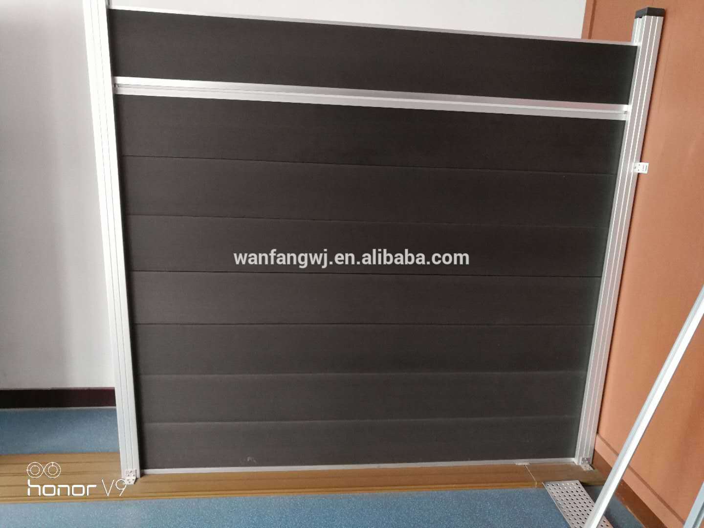 Black Color PP Material Fence Panel