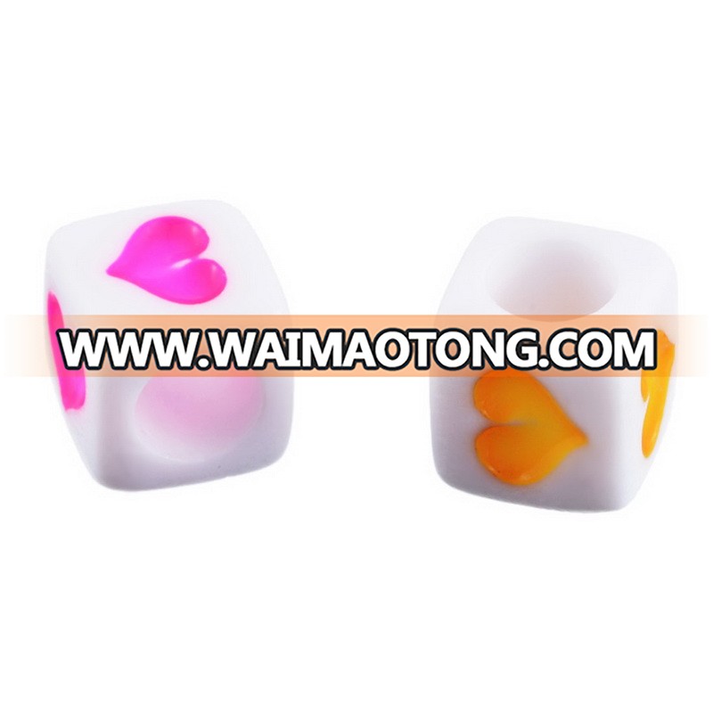 6x6mm Cube White Acrylic Heart Letter Beads