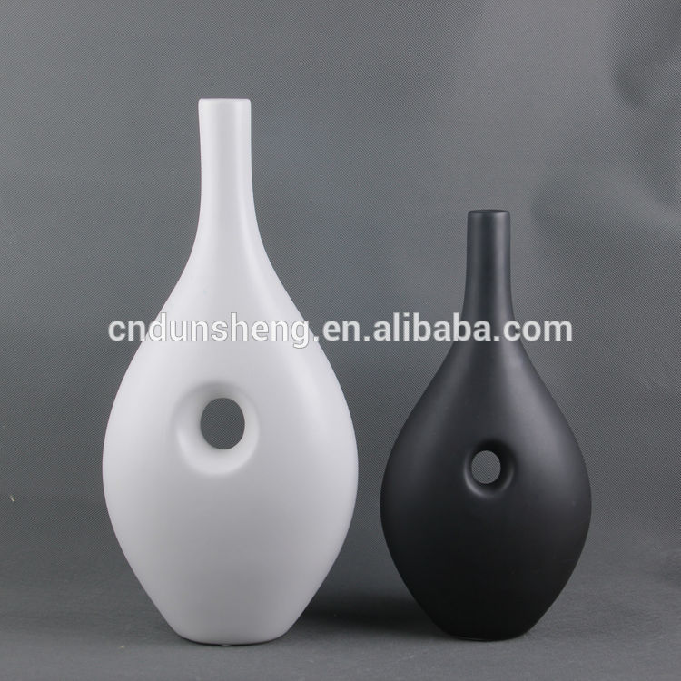 wholesale matte flat porcelain hole flower vase(set of 2) ,black/white