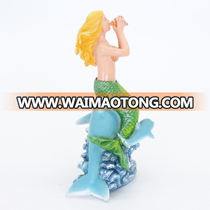 2019 Decorative miniature resin mermaid figurines blowing conch