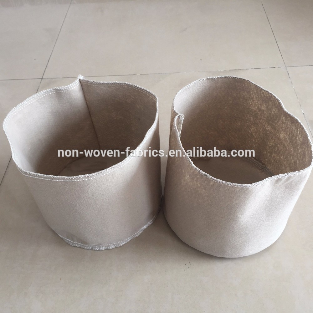 Flexible portable planter of nonwoven fabric