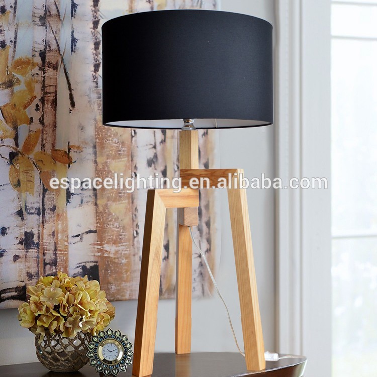 Zhongshan wood lamp manufacturer living room tripod modern wooden floor lamp 2017