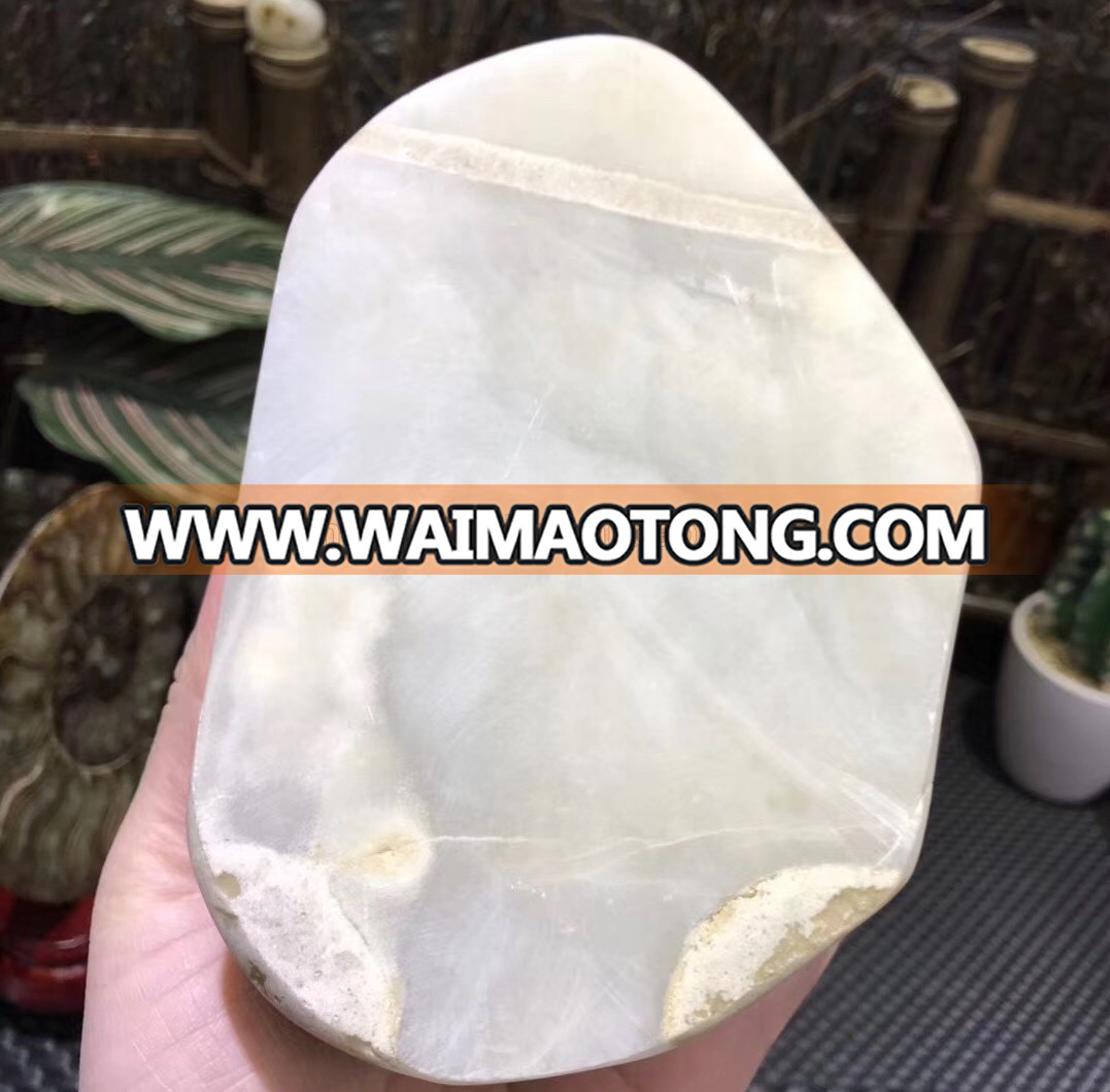 Wholesale Madagascar Natural white jade stone crystal ashtray for Home Ornament