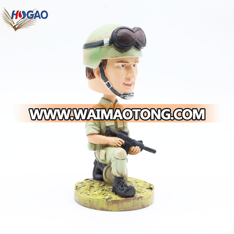 Custom new design solider figurine resin bobble head for home decoration