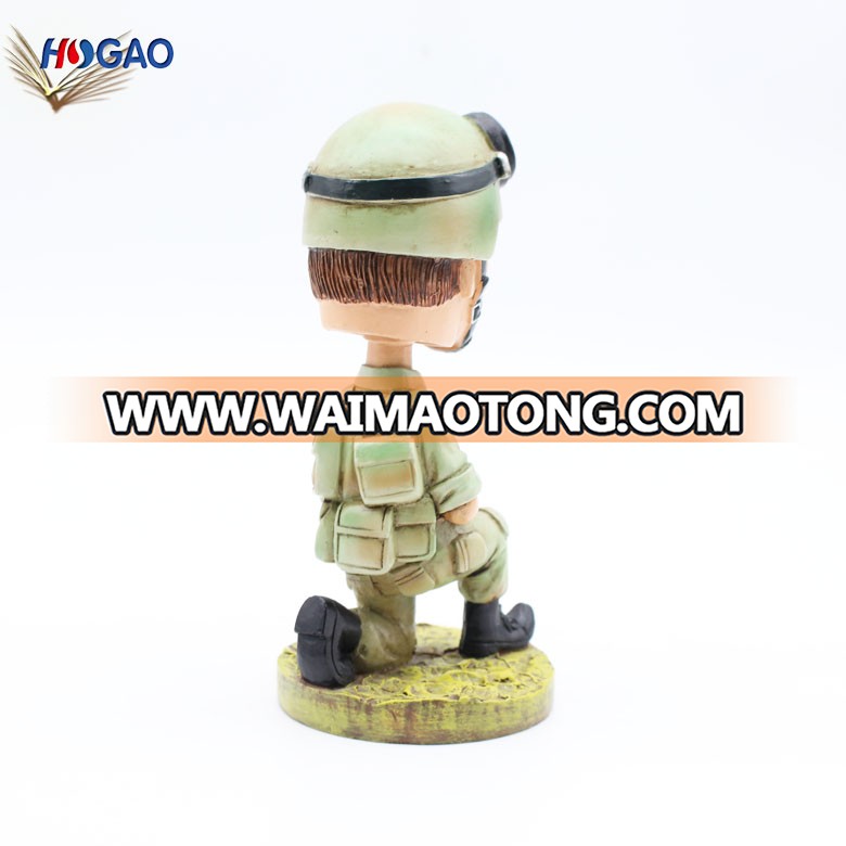 Custom new design solider figurine resin bobble head for home decoration