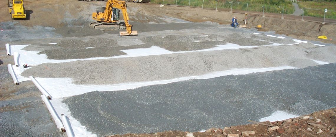 Non woven geotextile composite geomembrane for reinforcement