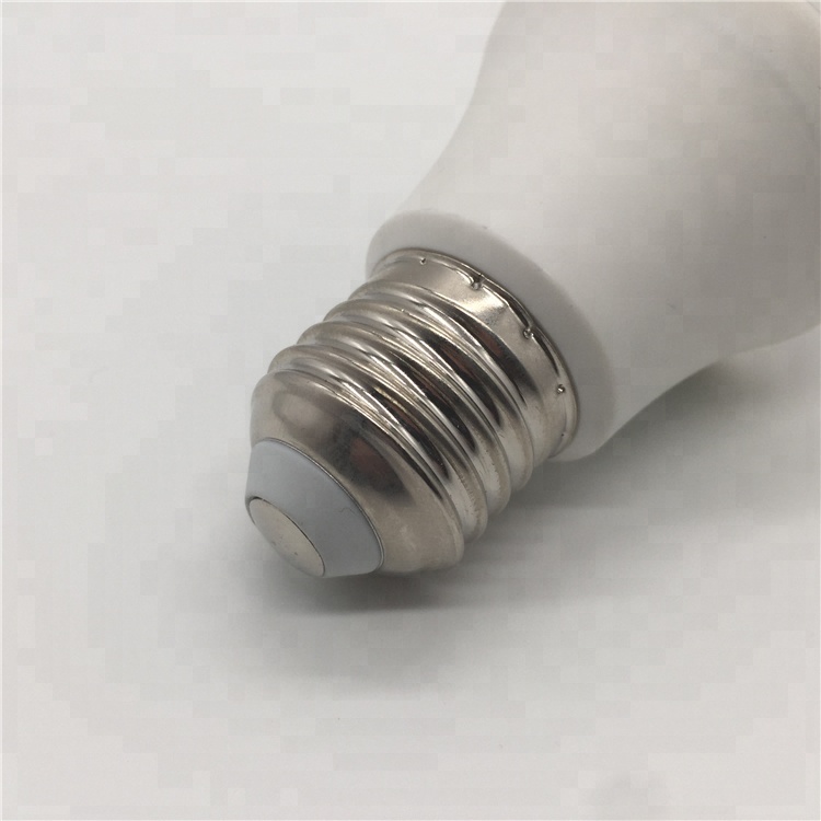 LED Bulb A60 9W Plastic And Aluminum SMD2835 LED Light IC Driver 810LM