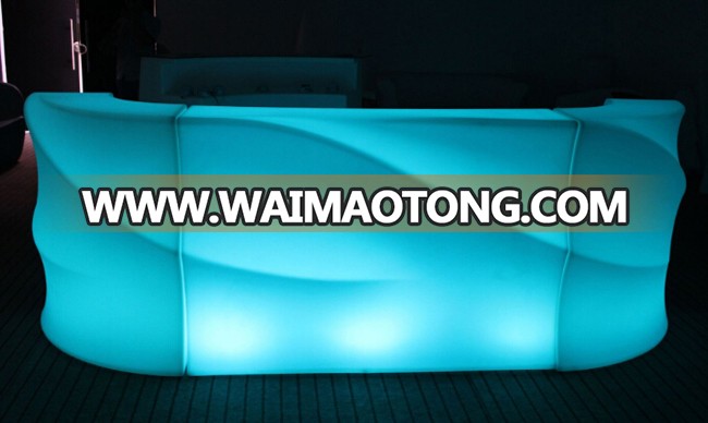 Wholesale lounge bar furniture lighted-up LED Bar Counters DJ Counter with 16 Colors Changing