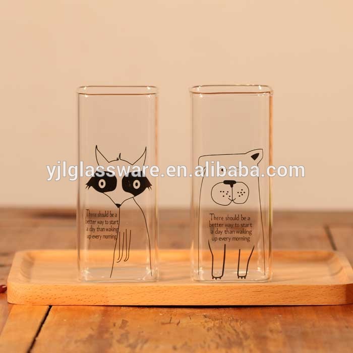 hand blown square shape bulk drinking glass with custom logo