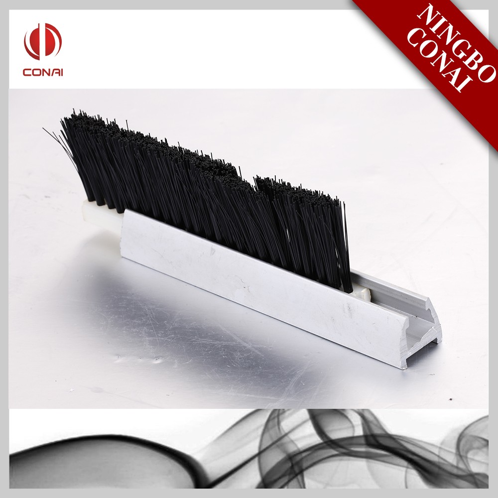 CNSB-015 /2017 hot Escalator Skirt Brush, Escalator Safety Brush price