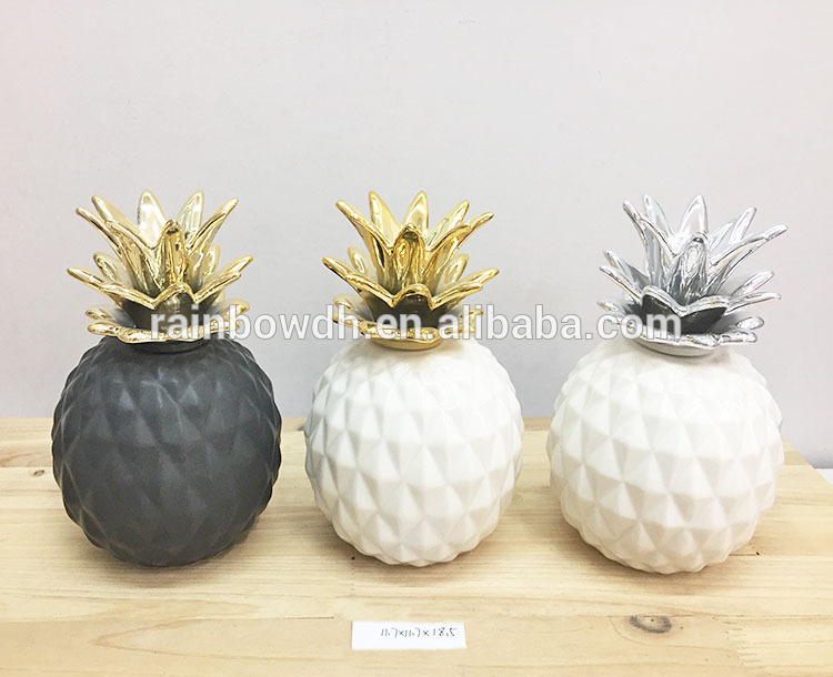 Ceramic Pineapple Decoration