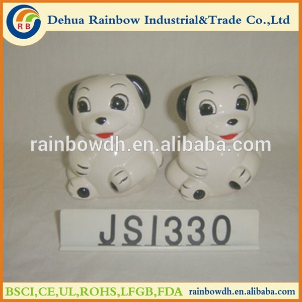 Lovely animal shape ceramic personalized salt and pepper shaker