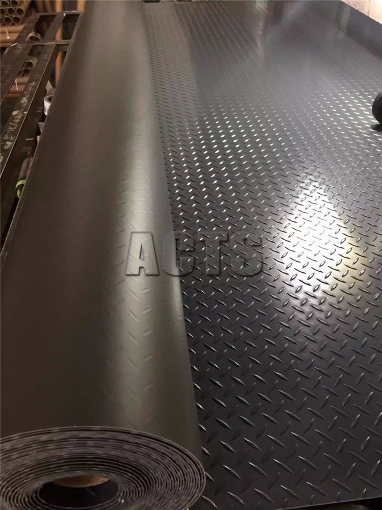 China Suppliers Black Leaf Design Elastic Rubber Flooring Sheet Roll