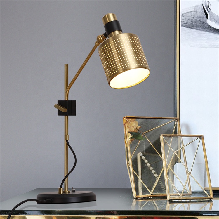 livingroom 220v iron brass gold Adjustable direction lampshade black circle base minimalist table lamp