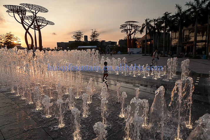 Chinese Led Light Water Sheet Dancing Dry Fountain Underground Design