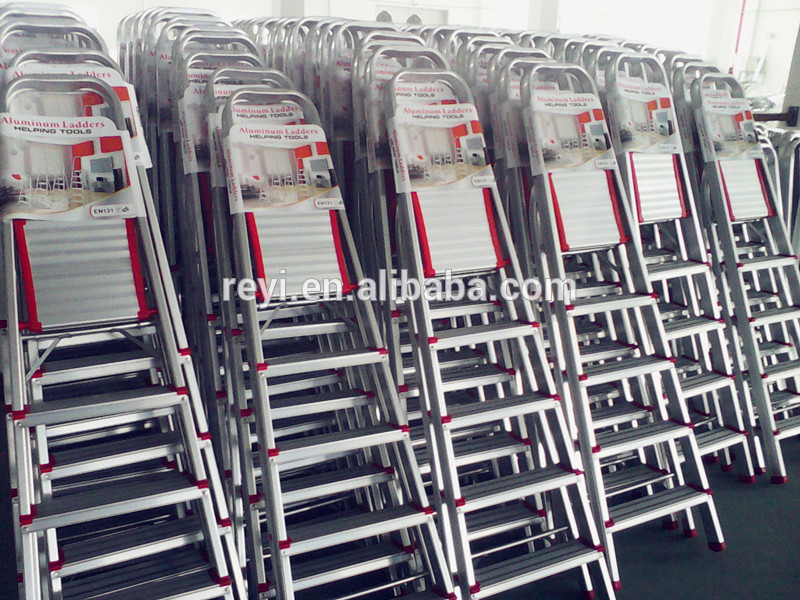 4 steps folding aluminum ladder