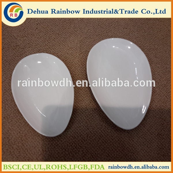 wholesale white ceramic thin plate with rabbit decor