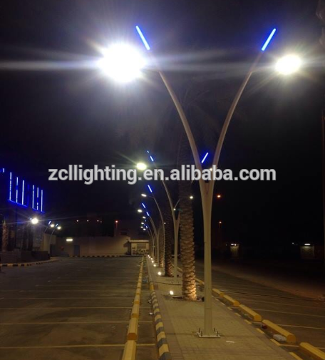 Hot sale column outdoor christmas decoration cobra head bajaj street light poles price list