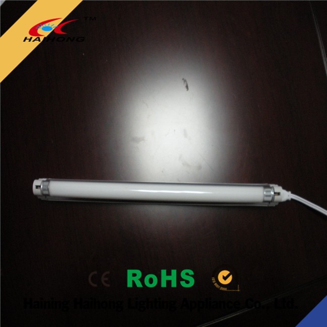 T4 Fluorescent light fixture