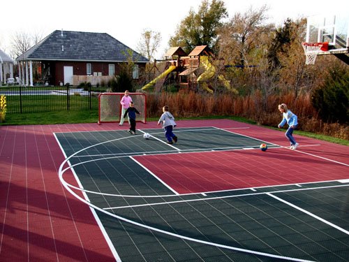 Outdoor rubber cheap basketball court