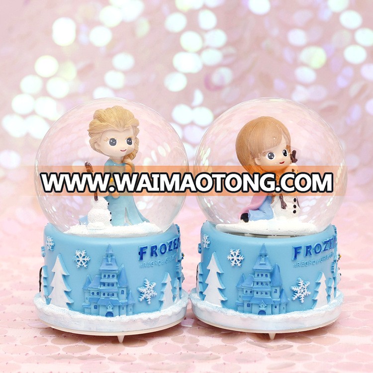 Wholesale rotating crystal polyresin wedding lovers friends snow globe valentines day gifts with Music Box