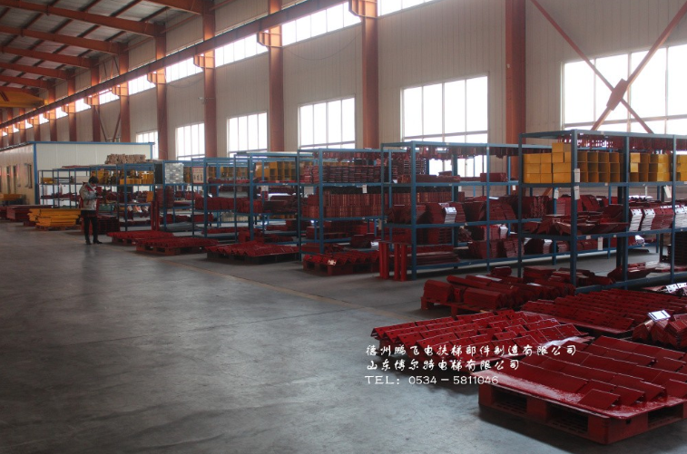 many kinds of rollers for escalator step price list for chain rollers