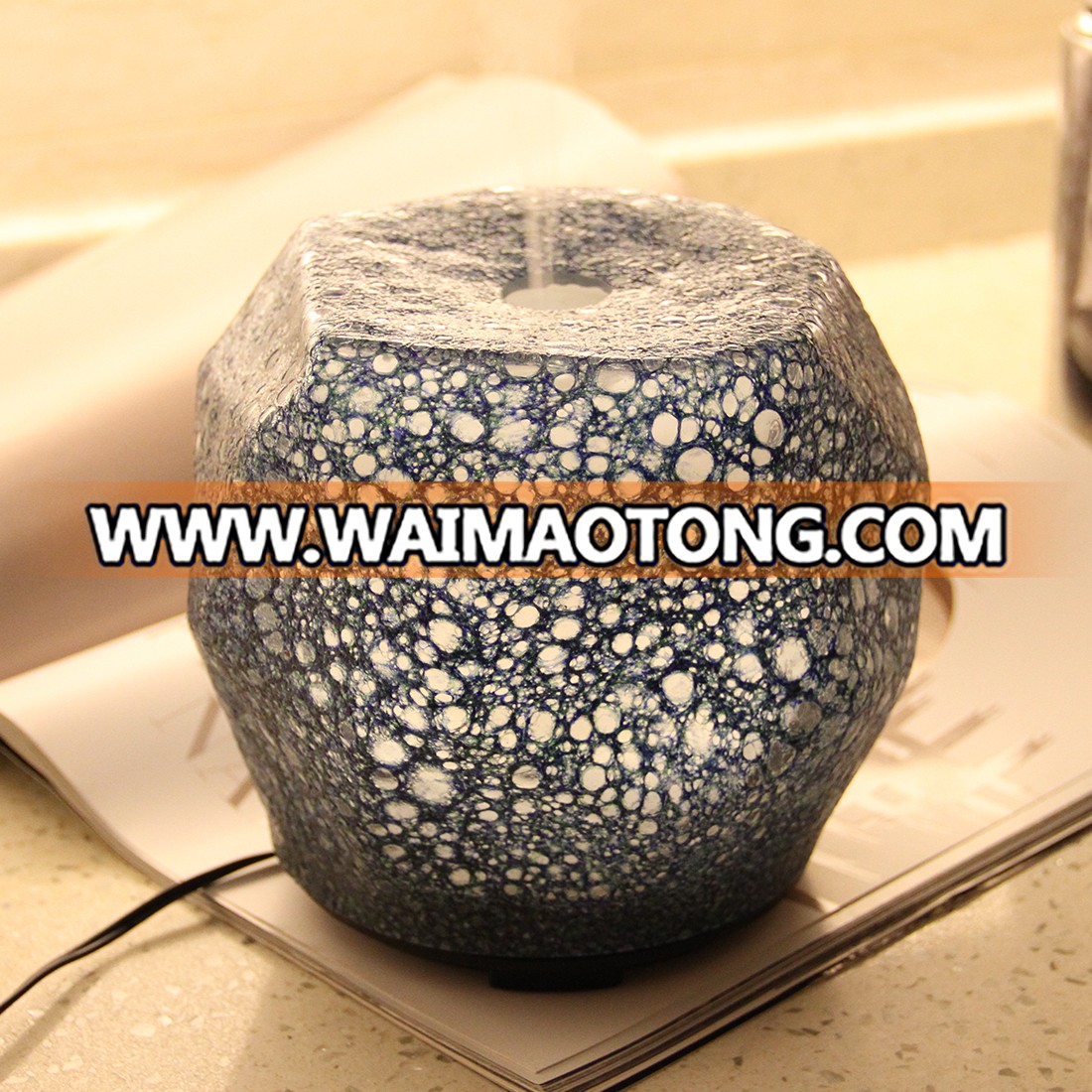 Home Decoration Blue Art Glass Electric Essential Oil Aroma Diffuser