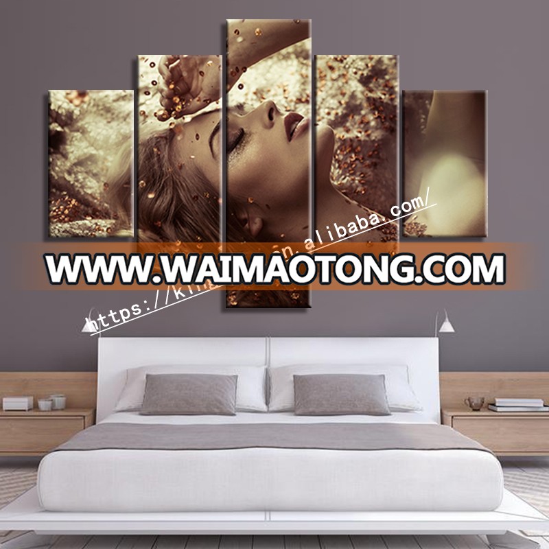 modern 1panel canvas painting of beautiful hot gril for decoration home or hotel