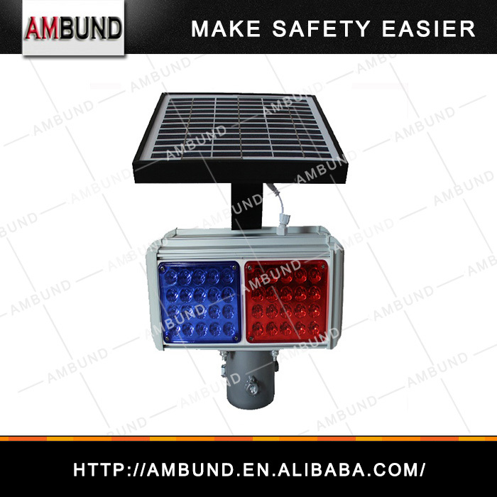 Visibility distance over 800m for solar traffic red and blue flashing light