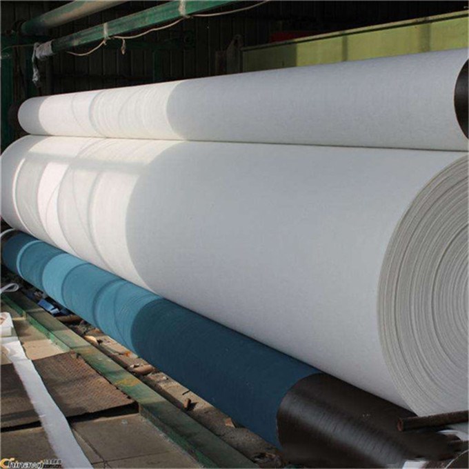 300 gsm POLYESTER GEOTEXTILE