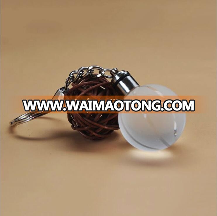 Wholesale promotional globe 3d laser engraved cube crystal led keychain