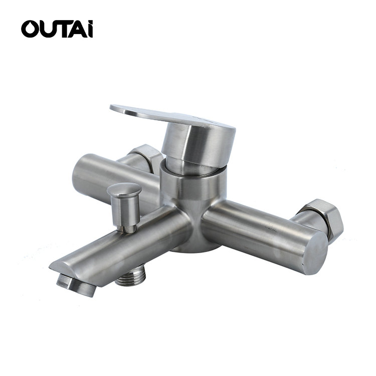 Modern style wall mount durable bathtub chrome finished shower faucet