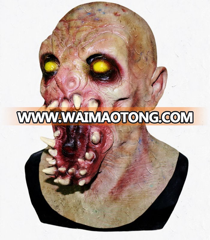 Evil Halloween Costume Fangs Fanged Alien Creature Monster Mask