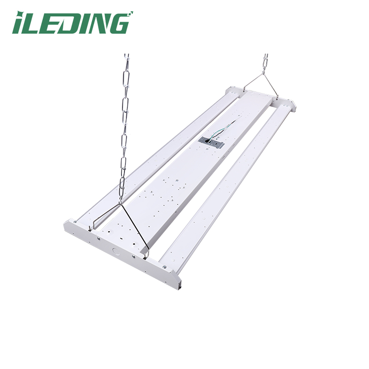 150 Lumen Per Watt 150W Industrial LED Linear High Bay Light