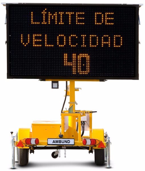 EU Series Portable Message Signs For Traffic Management, Outdoor Portable Mess Trailer For Traffic Signal Portable Message Signs