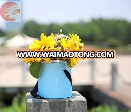 flower gift box coated paper box round shape for fresh flower