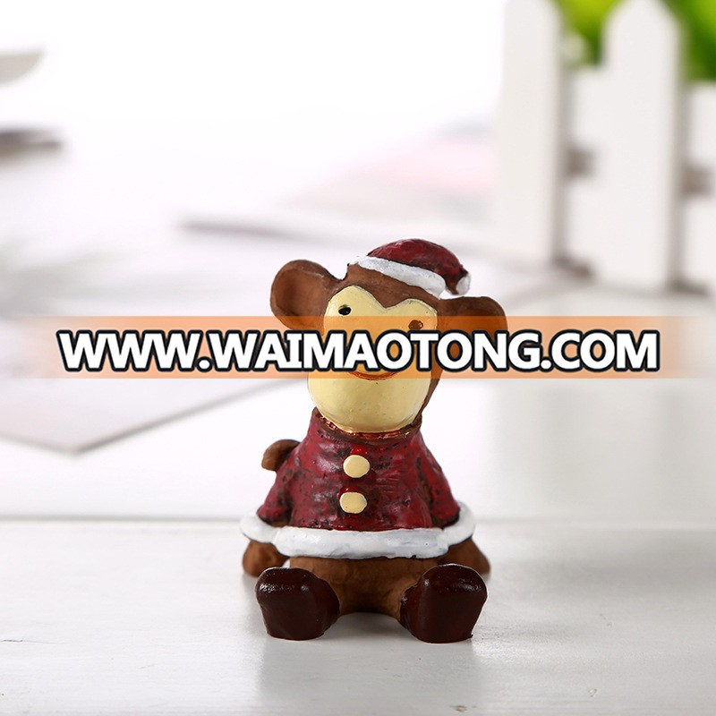 2019 hot sale  action figure resin crafts for christmas decoration