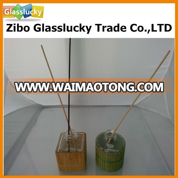 Decorative glass bottle reed diffuser with rattan stick wholesale