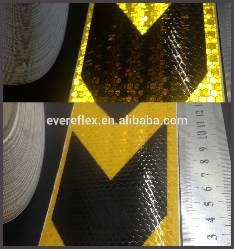 Arrow Reflective Tape Sticker On Car