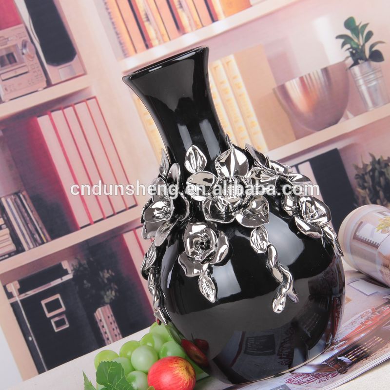 Round with small mouth ceramic electroplated vase wholesale/Plating silver vase with twist shape