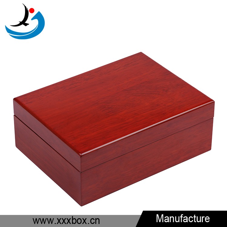 Deluxe red wood championship ring display storage case