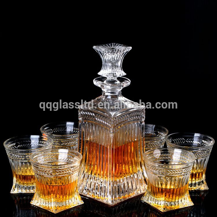 Heat Resisting Special Discount square glass whiskey decanter set