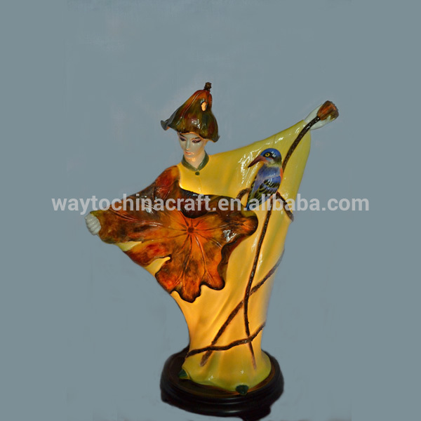 Oriental lovely porcelain antique figurine lamp