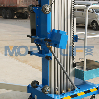 MORN single mast mobile vertical man lift platform