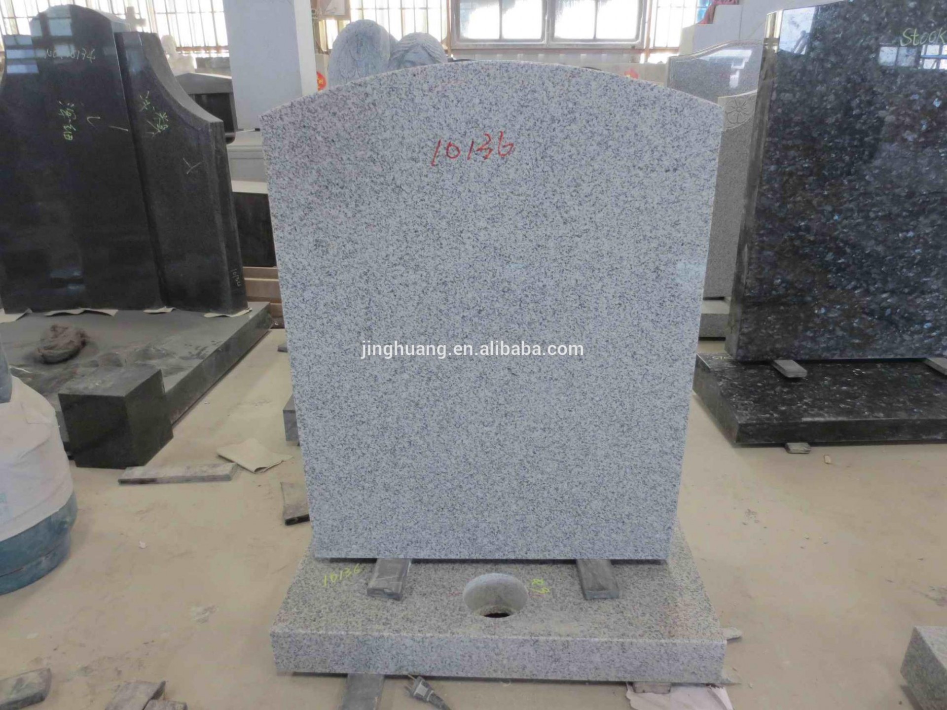 Cheapest Cemetery usage grey granite upright design  Chinese style tombstone