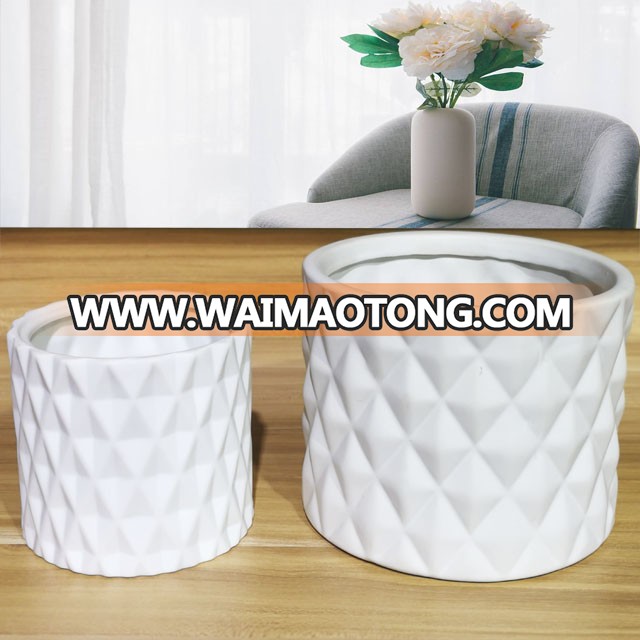 wholesale emboss white ceramic candle jar