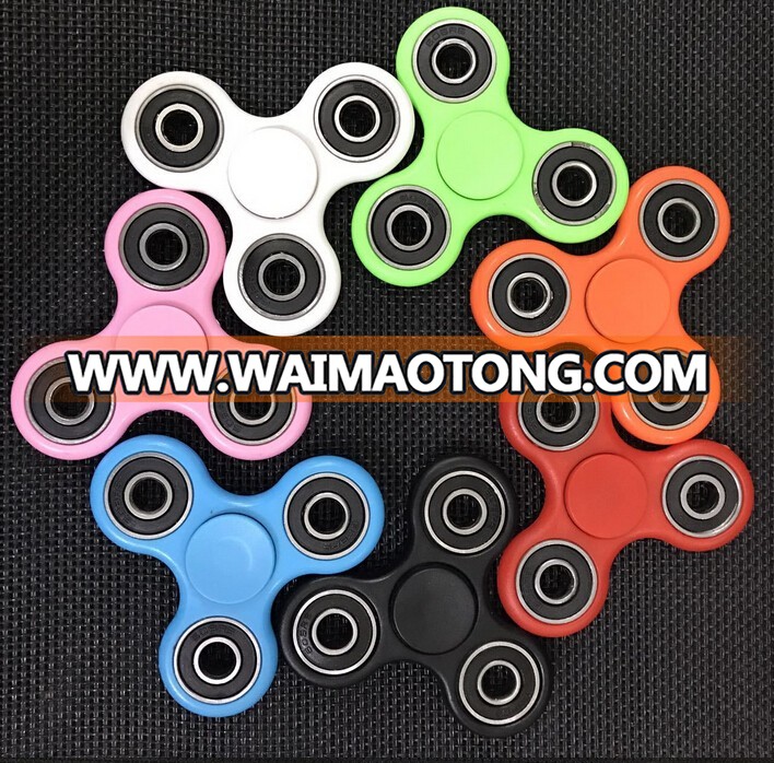 Affordable price Led hand spinner Hot sales glowing Customized led spinner toys China factory wholesales