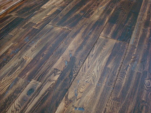 Finger jointed Black Walnut Color Stained White Oak Solid Wood Flooring