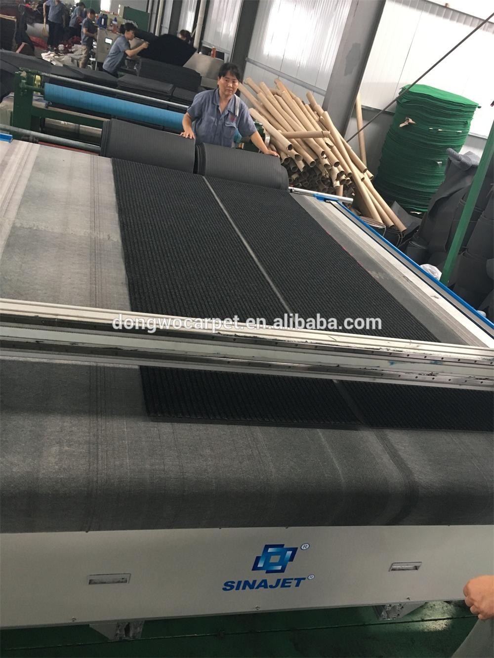 Durable heavy duty dust removing anti skid door mat made in Dongwo manufacturer